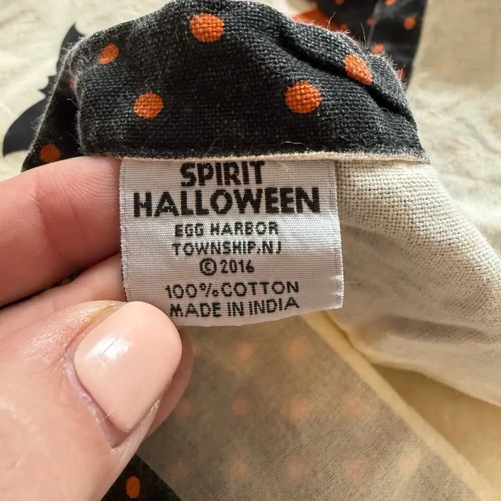 Spirit Halloween Tablecloth Witches Bats Black Orange 2016 Cotton